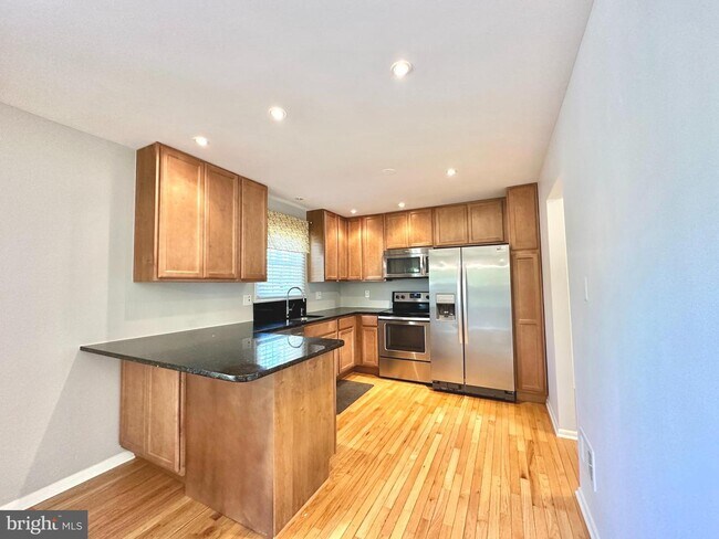 Foto del edificio - 9822 St Cloud Ct