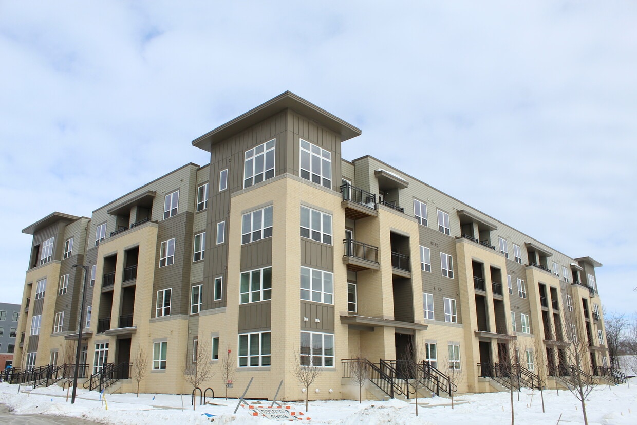 University Park Commons Apartments in Madison, WI