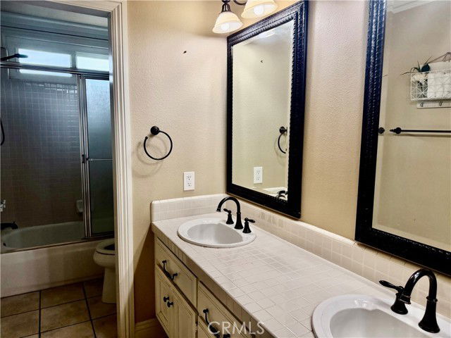 Foto del edificio - 5415 Los Estados