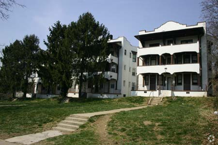 Foto del edificio - 3512 Clifton Ave