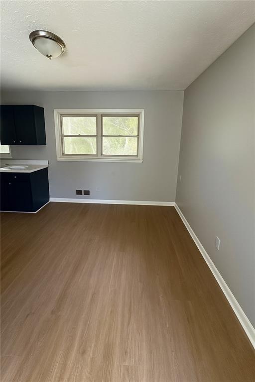 Foto del edificio - 6624 Stark Ct