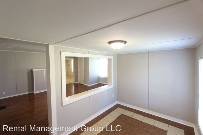 Building Photo - 3 br, 1.5 bath House - 114 Ray Avenue