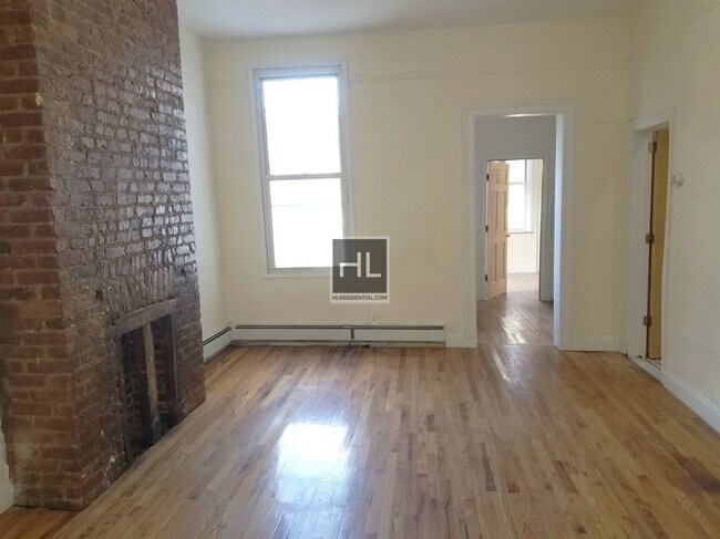 Foto del edificio - PULASKI STREET