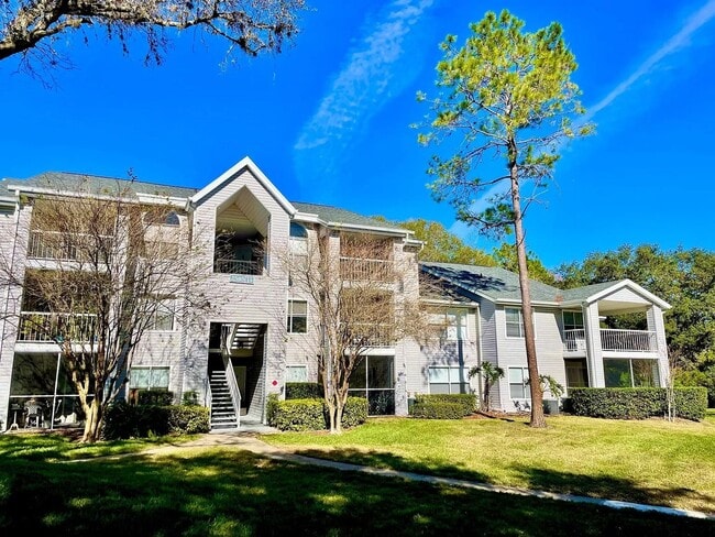 Beautiful 1 bed 1 bath condo in pristine location in Lake Mary - Beautiful 1 bed 1 bath condo in pristine location in Lake Mary