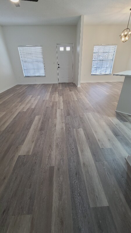 Foto del edificio - 10490 Chalmer St