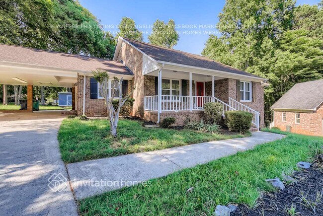 Building Photo - 6837 Van De Rohe Dr