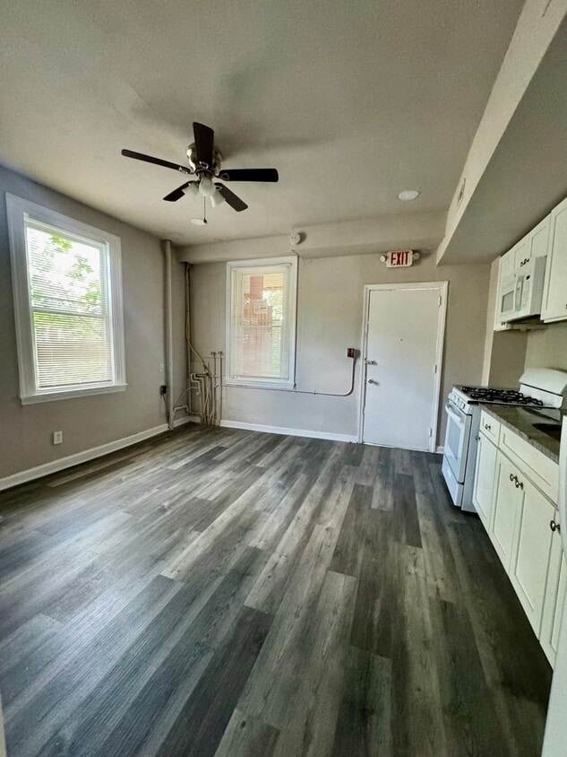 Photo - 5100 Spruce Street