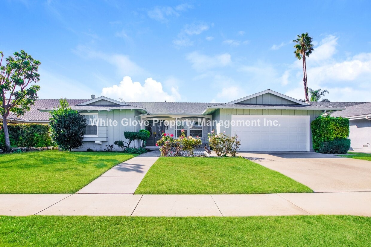 Spacious 4-Bedroom Home in Desirable Brea Neighborhood with Updated Kitchen & Baths - Spacious 4-Bedroom Home in Desirable Brea Neighborhood with Updated Kitchen & Baths