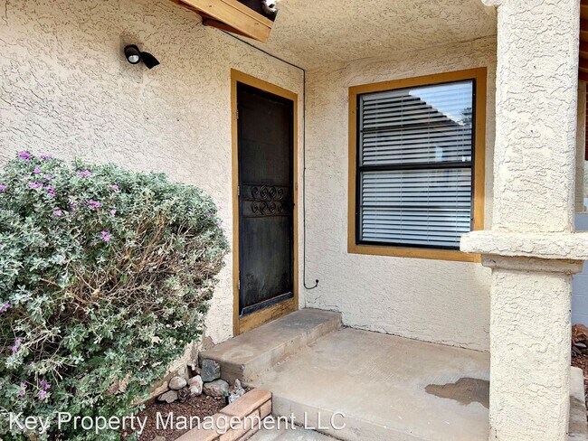 Building Photo - 3 br, 2 bath House - 8432 Dunphy Ct