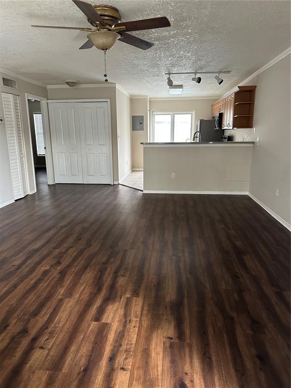 Foto del edificio - 3651 N Goldenrod Rd