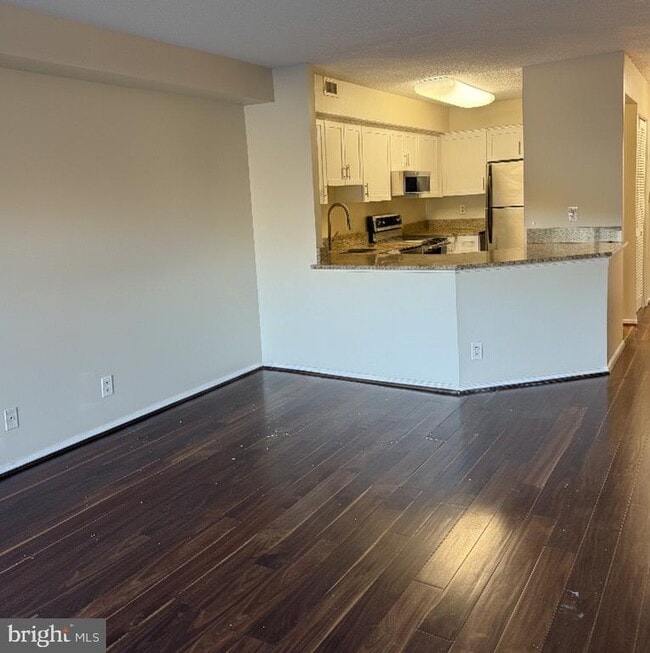 Building Photo - 2100 Langston Blvd.