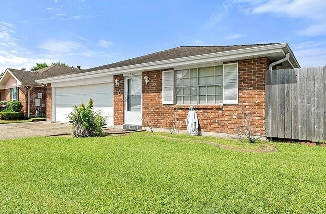 Building Photo - 1816 Giuffrias Ave