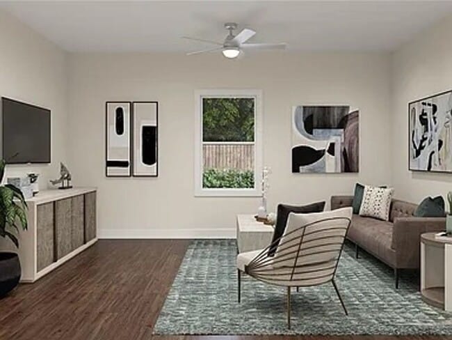 Building Photo - 16075 Badalona Dr