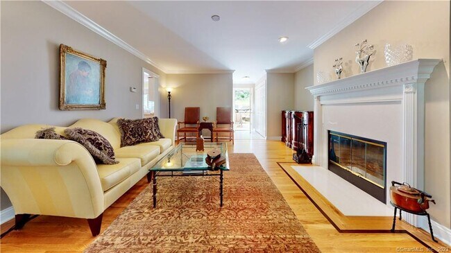 Foto del edificio - 753 Long Hill Ave