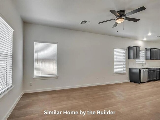 Building Photo - 1808 SW Washington Ave