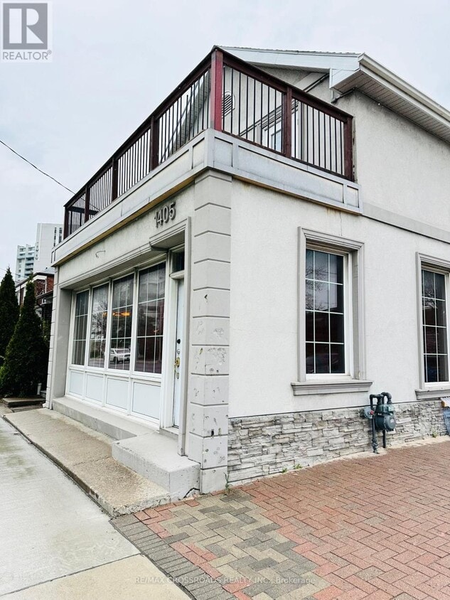 Photo principale - 1405 Woodbine Ave