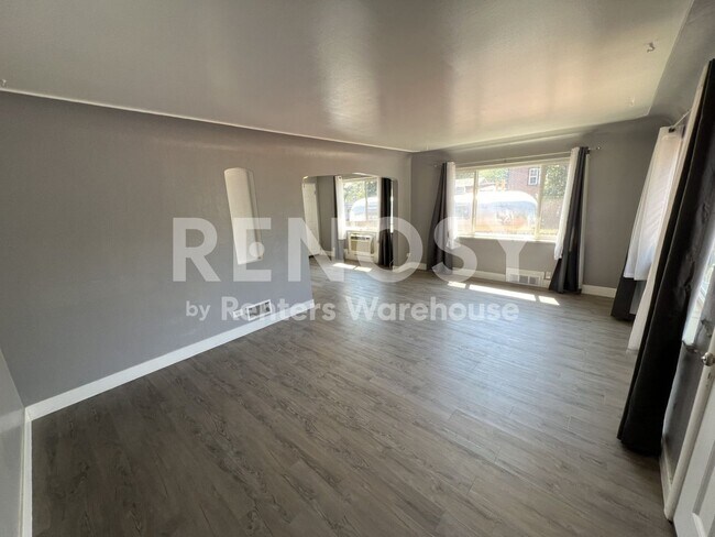 Foto del edificio - 342 S Alcott St