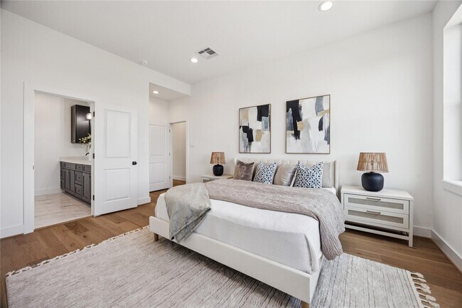 Foto del edificio - 2810 Mills St