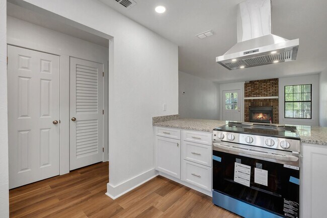 Foto del edificio - 2956 Woodrich Dr