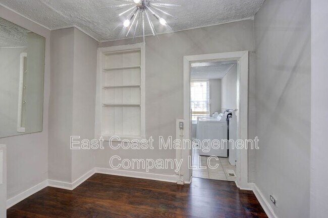 Foto del edificio - 1822 McHenry St