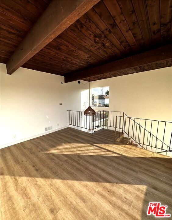 Foto del edificio - 665 W Palm Ave