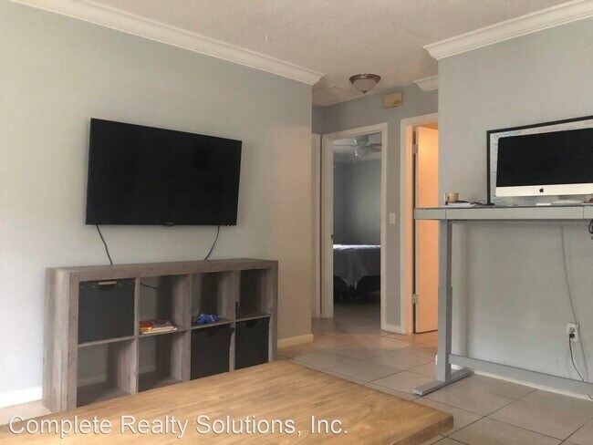 Building Photo - 2 br, 1 bath House - 5826 Algiers St.