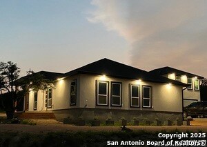 Foto principal - 121 Jacob Dearing St
