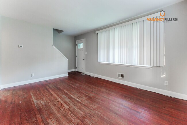 Foto del edificio - 5 bedroom in Pikesville!