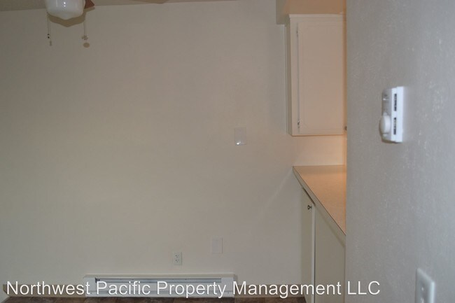 Foto del edificio - 1033-1035 Lansford Dr SE