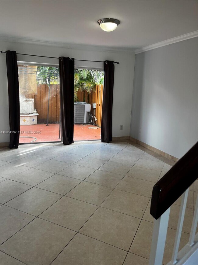 Building Photo - 13934 SW 102nd Ln