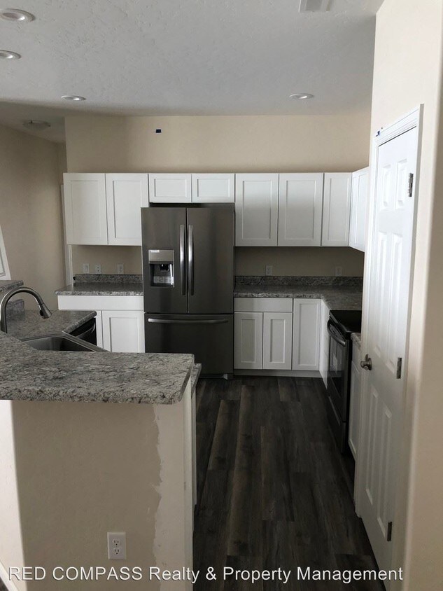 Building Photo - 615 Canyon Vista Way