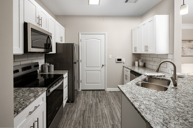 Building Photo - Abberly Green Apartment Homes