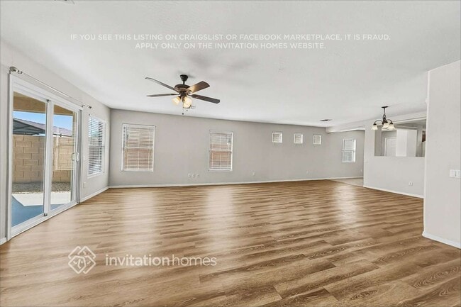 Building Photo - 43893 W Cowpath Rd