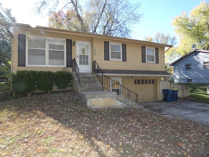 Primary Photo - 409 Hooke Ave