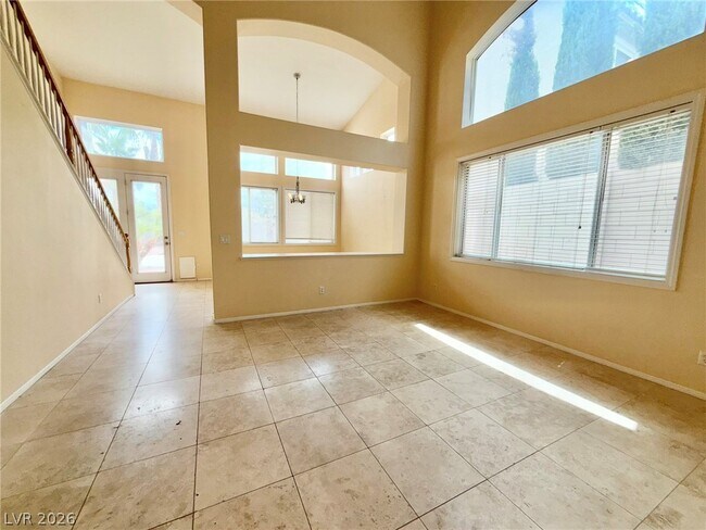 Foto del edificio - 1532 Sabatini Dr