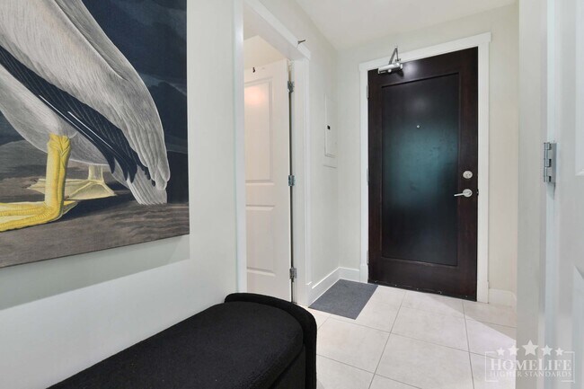 Building Photo - Belaire – Spacious 2 Bed, 2 Bath Concrete High-Rise with Ocean Views in White Rock