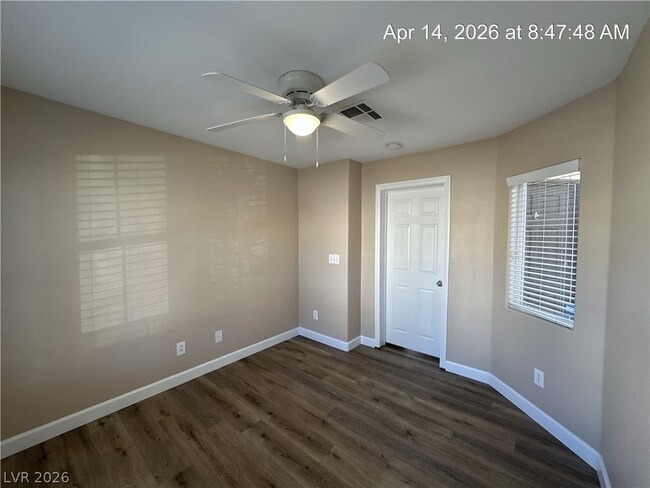 Foto del edificio - 856 Blushing Rose Pl