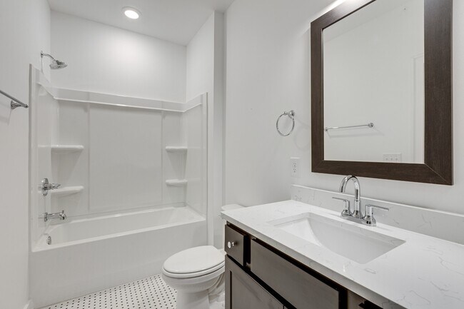 Foto del edificio - 5509 Duquette Dr