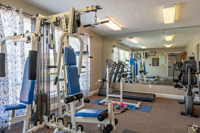 Workout Room - Gladden Farms