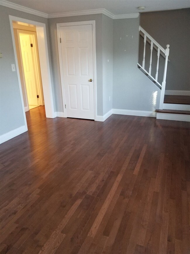 370 High St Unit W, Hampton, NH 03842 Condo for Rent in Hampton, NH