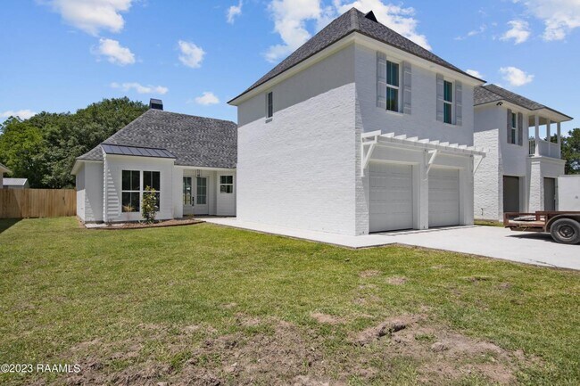 Foto del edificio - 104 Gideon Rd