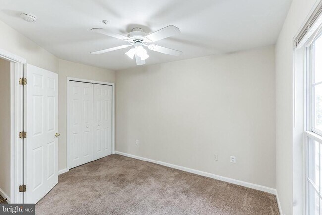 Building Photo - 8711 Spring Brook Way