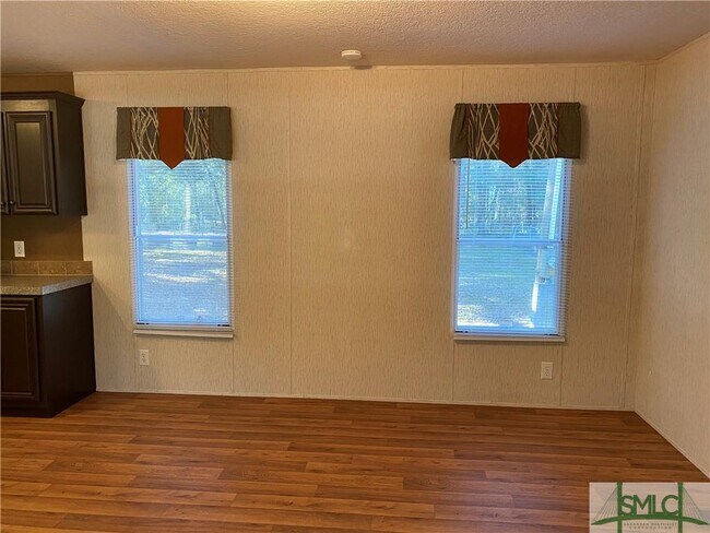 Building Photo - 6325 GA-204