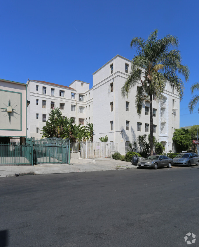 Building Photo - Kingsley House