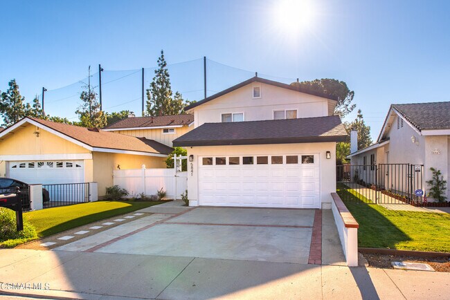 Foto del edificio - 5841 Cape Horn Dr