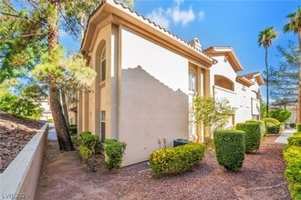 Building Photo - 2050 W Warm Springs Rd