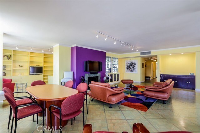 Foto del edificio - 10590 Wilshire Blvd