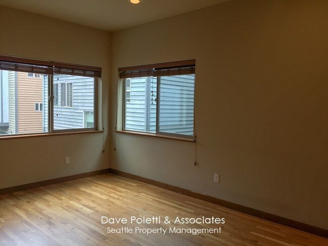 Foto del edificio - 5937 California Ave SW