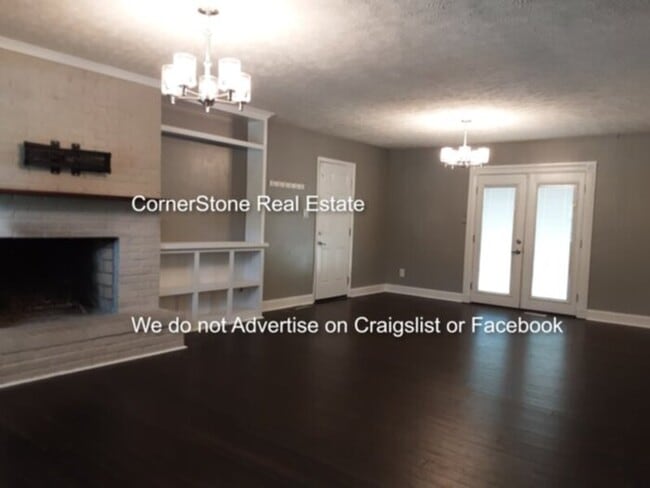 Foto del edificio - 5327 Westminster Dr