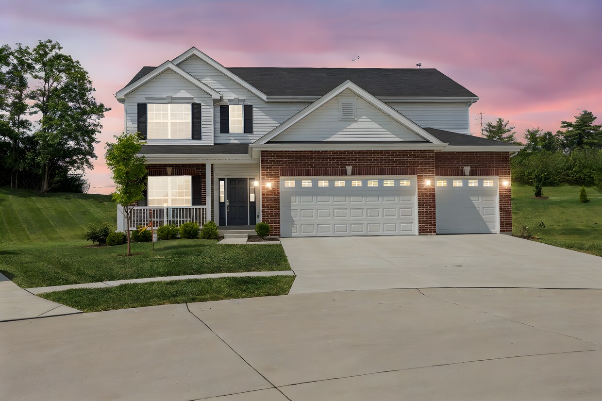 Primary Photo - 1024 Miremont Dr